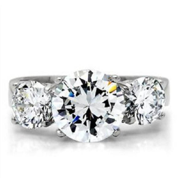 Stunning Diamond Engagement Ring aka “Past, Present & Future” Ring - Picture 4 of 6